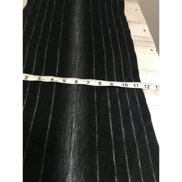 Shupaca Alpaca black, white, gray 11 1/2”x77” scarf with fringe - Picture 4 of 4